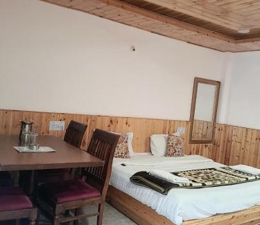 New Manali Hotel | Olive Green Resort