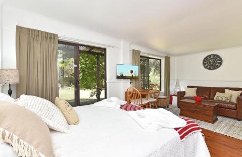 Pokolbin House | Olive Grove 1 Studio