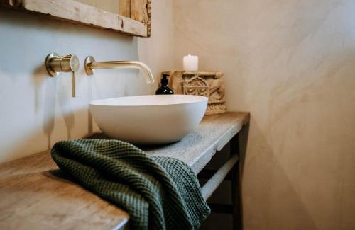 Winton House | Olive Grove Winton