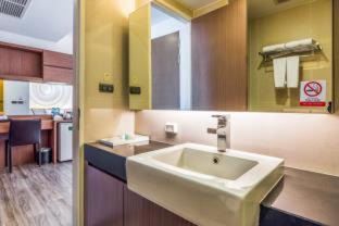 Bang Chak Apartment | Olive Hotel Bangkok 64