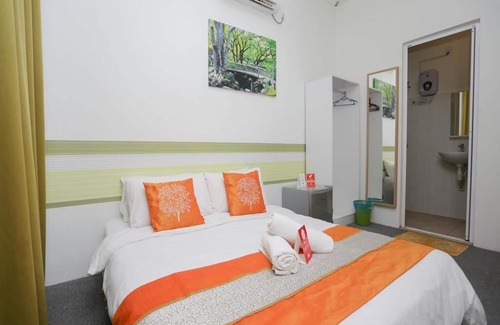 Central District Hotel | Olive Hotel