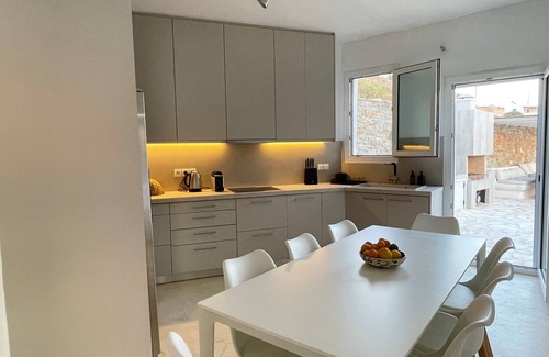 Kithnos Villa | Olive's Coast Seafront Villa