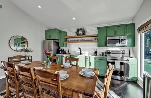 Fredericksburg Cottage | Olive St. Ranch Dolly's House