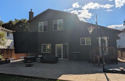 Fair Oaks House | Olive Startup House Menlo Park