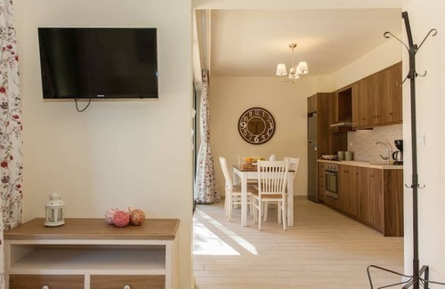 Filaki Apartment | Olive Tree Farm