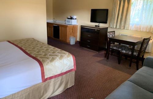 San Luis Obispo Hotel | Olive Tree Inn & Suites