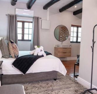 Paarl Bed & Breakfast | Olive Tree Lodge