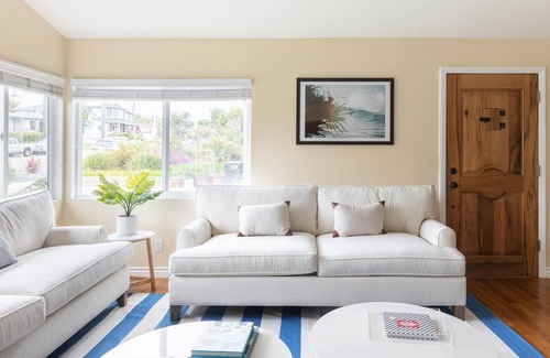 North Pacific Beach House | Oliver in San Diego