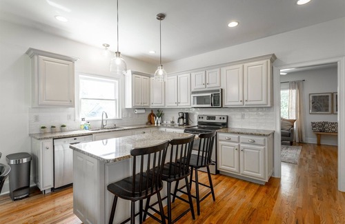 North Chattanooga House | Oliver`s Landing | Walking Distance from Downtown! | 3 Bed, 2.5 Bath