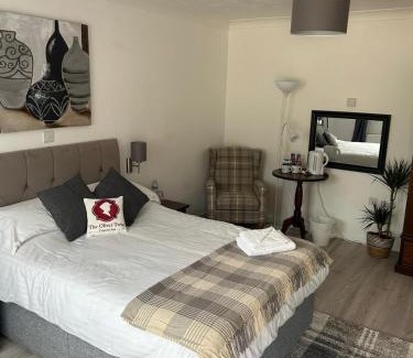 Guyhirn Bed & Breakfast | Oliver Twist Country Inn