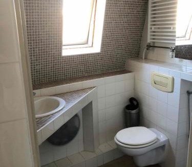 Lower Town Bed & Breakfast | Olives