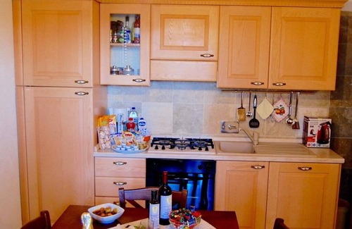 Foiano della Chiana Apartment | Oliveto-Apartment-Comfort-Private Bathroom-Garden view