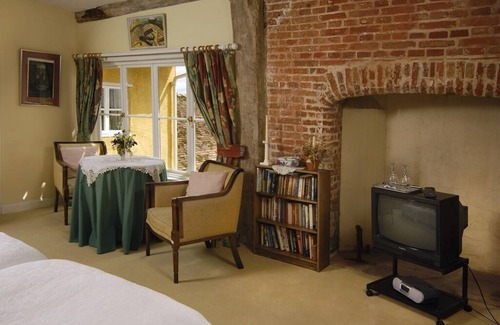 Toppesfield Bed & Breakfast | Ollivers Farm B&B