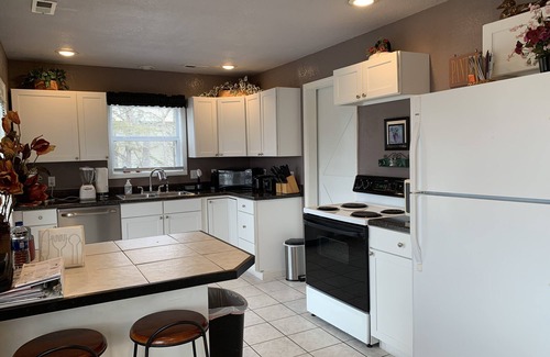 SaddleBrook House | Olson Lake House Vacation Rental, Waterfront, Great Fishing,