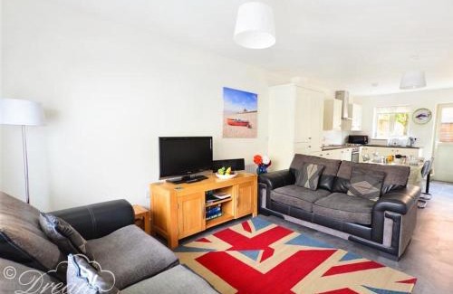 Portland House | Olympic Cottage