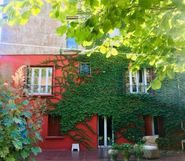 Village Bed & Breakfast | Olympic Games 2024-Charming B&B
