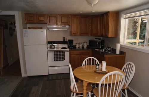Port Angeles East Apartment | Olympic Peninsula Vacation Getaway