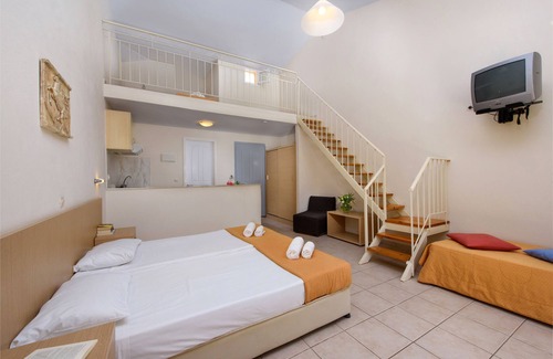 Kavos Hotel | Olympion Village