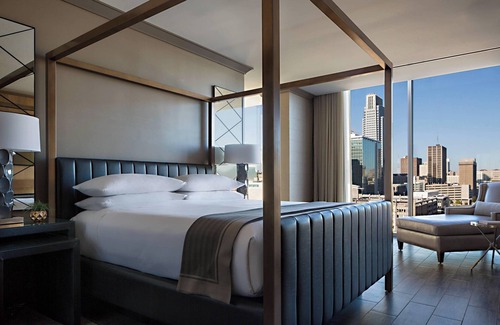 Downtown Northeast Hotel | Omaha Marriott Downtown at the Capitol District