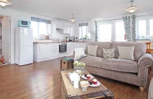 Truro Cottage | OMALAST, pet friendly, character holiday cottage in Truro
