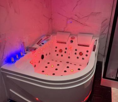 Josselin Apartment | Ombre et Douceur