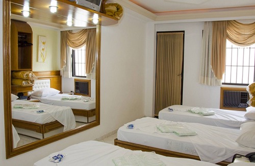 Santana Hotel | Omega Palace Hotel
