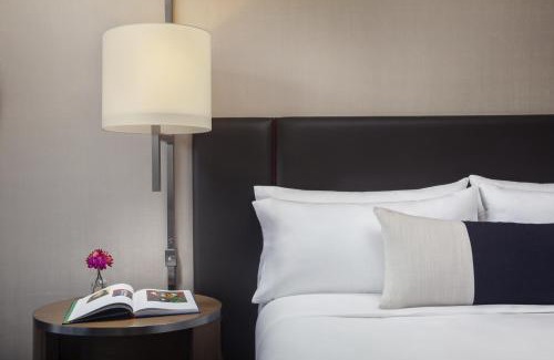 Downtown Atlanta Hotel | Omni Atlanta Hotel at Centennial Park