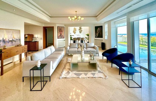 Amilcar Villa | Omnya Carthage Frontsea Luxury Villa