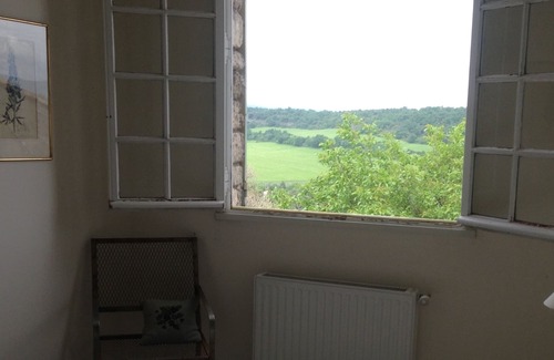 Saint-Michel-l'Observatoire House | On a Luberon hillside, a bright, spacious village house with great views.
