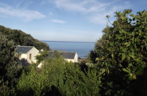 Farinole Villa | On foot, from the villa to the beach !!!!!!! <( :-)) ...