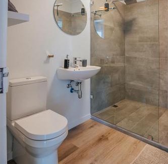 Somerset West House | On Helderberg