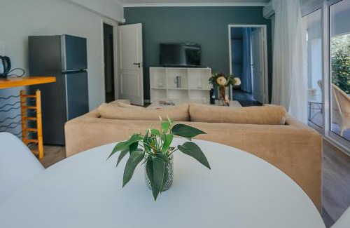 Somerset West House | On Helderberg