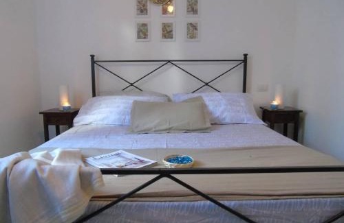 Campiglia Marittima Cabin | On Holiday Between Sky And Sea geco Di Campiglia pet friendly big garden