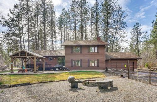 Spokane House | On-Site Access to Spokane River Home with Fire Pit!