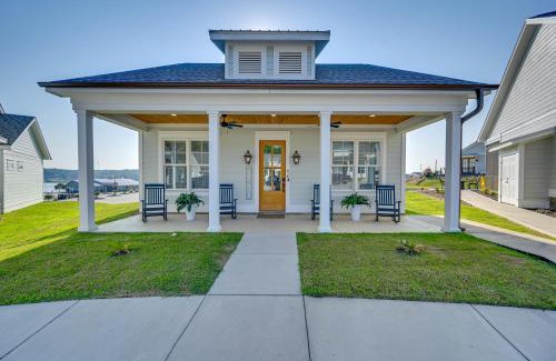 Greenwood House | On-Site Lake with Boat Ramp Greenwood Retreat!