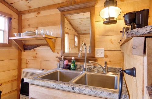 Blissfield Apartment | On-Site Trails to Mohican River: Tiny Home Retreat