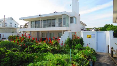 Yzerfontein Apartment | On The Beach Apartments