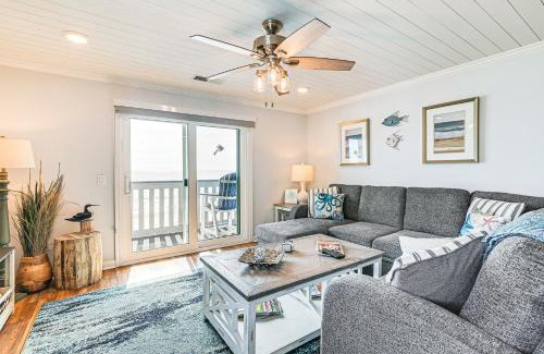 Surfside Beach Apartment | On-The-Beach Escape Oceanfront in Surfside!