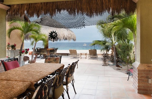 Los Barriles Villa | On the BEACH ~ In the Village ~ Walk to Everything!~~ Best kiteboarding beach!!!