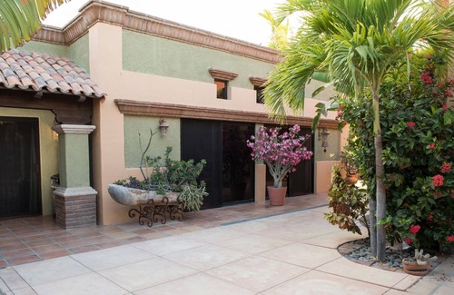 Los Barriles Villa | On the BEACH ~ In the Village ~ Walk to Everything!~~ Best kiteboarding beach!!!