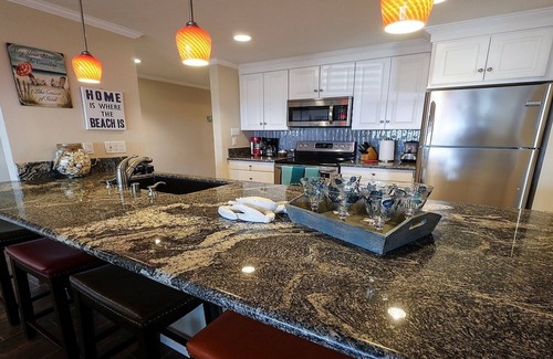 Balboa Peninsula Condo | On the Boardwalk with views of the Ocean & Balboa Pier-steps to the Fun Zone