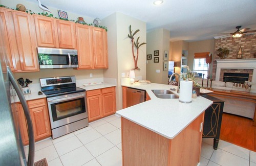 Seagrove Beach House | On the Canal, Kayaks, Canal Front, Available Oct 13 - Nov 15!