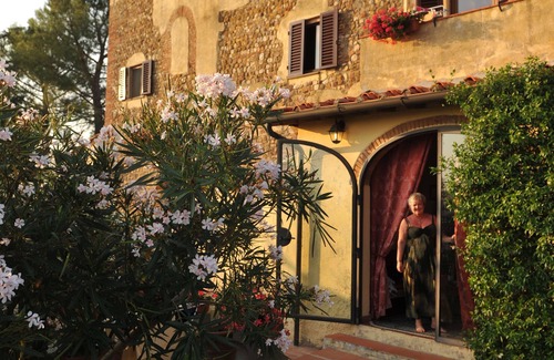Magliano Apartment | On the Chianti hills - Apartment La Torre