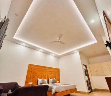 Mussoorie Hotel | On The Edge Hotel & Resort - A Peaceful Hidden Resort