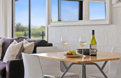 Torquay Apartment | On The Esplanade - Ocean Front Apartment