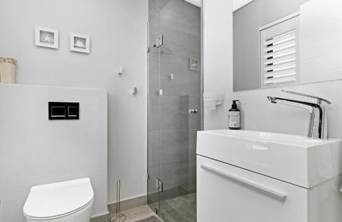 Sunset Beach Villa | On the Greens Villa