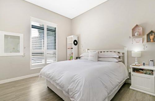 Sunset Beach Villa | On the Greens Villa