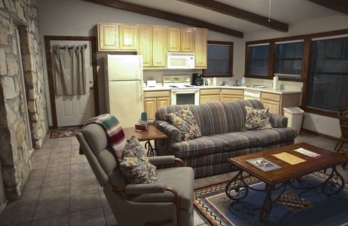 Hunt House | On the river with great fishing, swimming, canoeing and hiking up a 250' hillnn