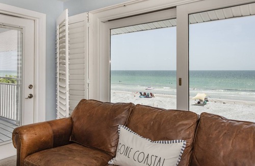 Indian Rocks Beach Apartment | On the Rocks
