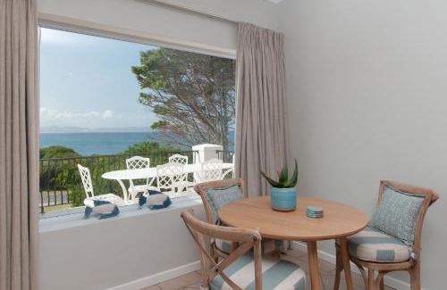 Westcliff Villa | On The Rocks